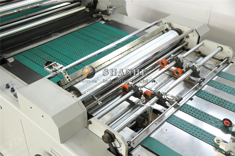 QYF-110-120-4 to'liq avtomatik qoplamali plyonkali laminator modeli